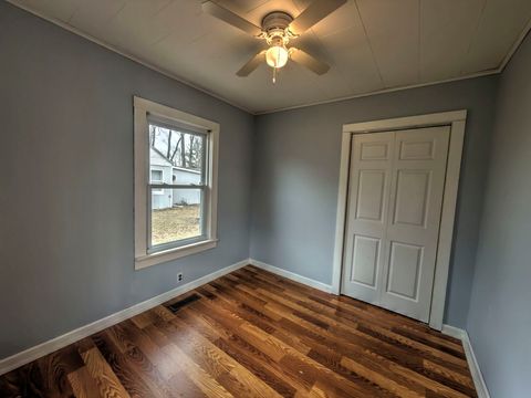 Tiny photo for 107 N PEARL Street, Milford, IL 60953 (MLS # 12570534)