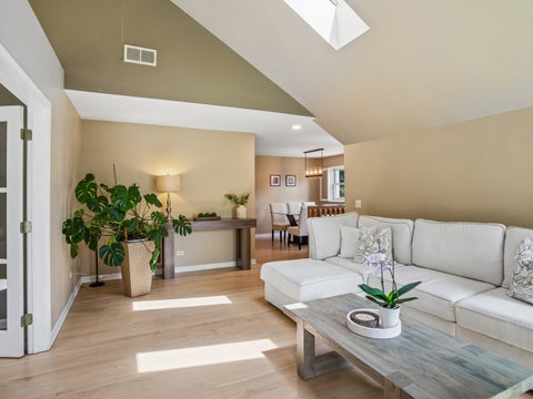 Tiny photo for 2543 E Hunter Drive #0, Arlington Heights, IL 60004 (MLS # 12711981)