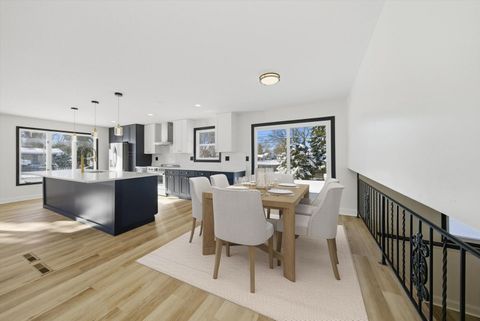 Tiny photo for 3928 N Cass Avenue, Westmont, IL 60559 (MLS # 12527302)