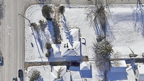 Tiny photo for 3928 N Cass Avenue, Westmont, IL 60559 (MLS # 12527302)