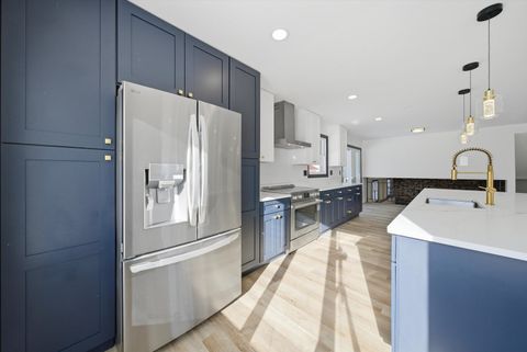 Tiny photo for 3928 N Cass Avenue, Westmont, IL 60559 (MLS # 12527302)