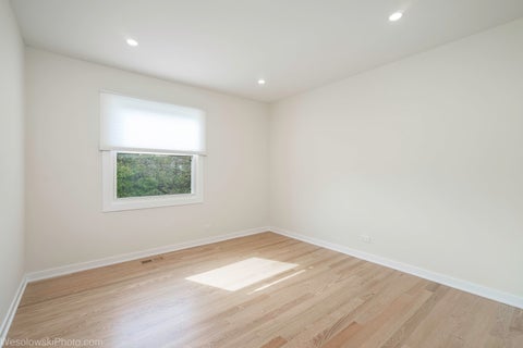 Tiny photo for 363 Juniper Tree Court, Hoffman Estates, IL 60169 (MLS # 12743588)