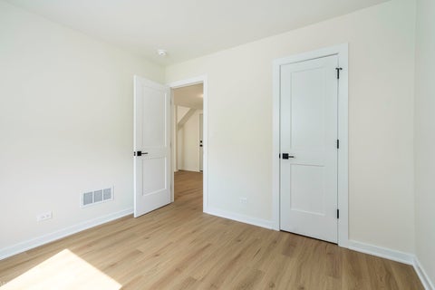 Tiny photo for 363 Juniper Tree Court, Hoffman Estates, IL 60169 (MLS # 12743588)