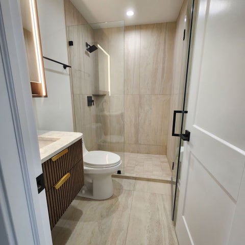 Tiny photo for 363 Juniper Tree Court, Hoffman Estates, IL 60169 (MLS # 12743588)