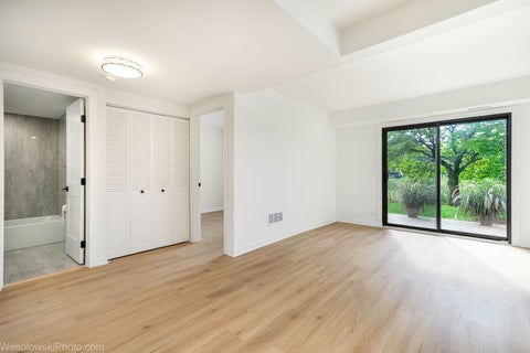 Tiny photo for 363 Juniper Tree Court, Hoffman Estates, IL 60169 (MLS # 12743588)