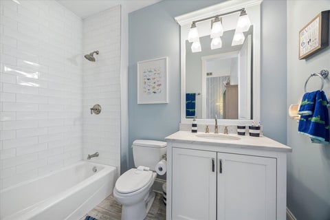 Tiny photo for 15W047 60TH Street, Burr Ridge, IL 60527 (MLS # 12691574)