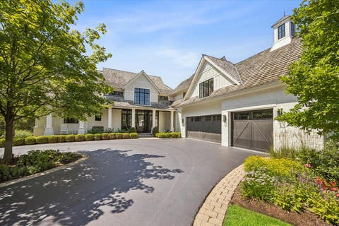 Photo of 15W047 60TH Street, Burr Ridge, IL 60527 (MLS # 12691574)