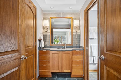 Tiny photo for 447 Stratford Lane, Willowbrook, IL 60527 (MLS # 12551404)