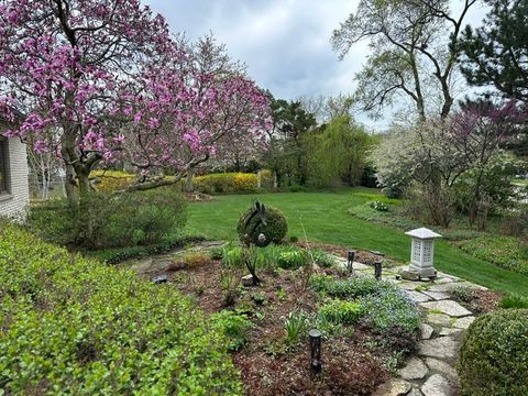 Tiny photo for 447 Stratford Lane, Willowbrook, IL 60527 (MLS # 12551404)