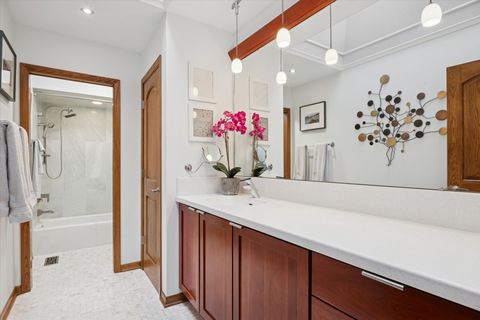 Tiny photo for 447 Stratford Lane, Willowbrook, IL 60527 (MLS # 12551404)