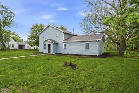 Photo of 305 Parkway Court, Gridley, IL 61744 (MLS # 12778330)