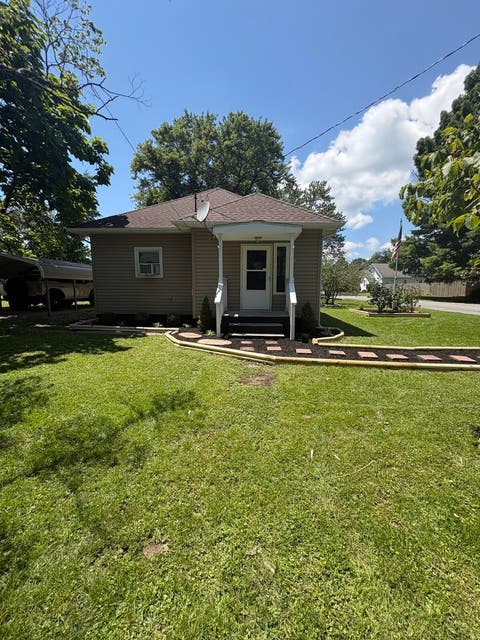 Photo of 709 N Locust Street, Sesser, IL 62884 (MLS # 12708057)