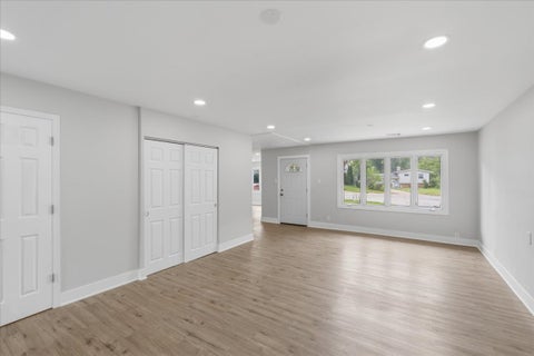 Tiny photo for 731 Enterprise Court, Chicago Heights, IL 60411 (MLS # 12743832)