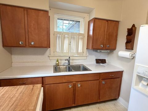 Tiny photo for 748 7th Street, Lasalle, IL 61301 (MLS # 12593469)