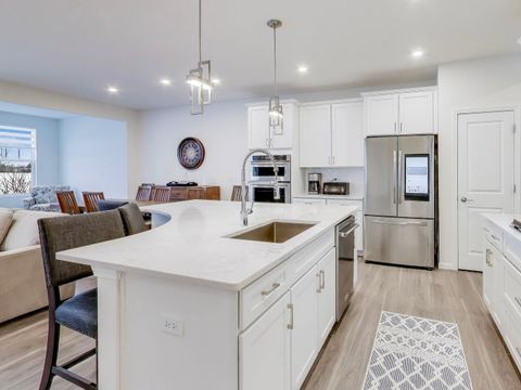 Tiny photo for 579 Watercress Drive, Aurora, IL 60504 (MLS # 12632600)