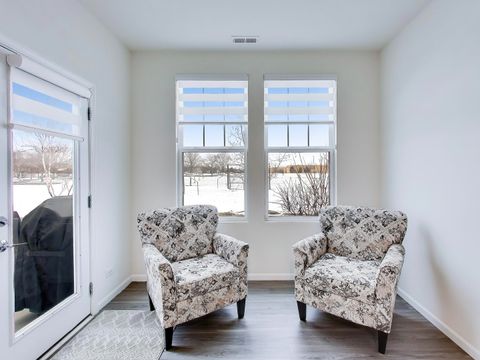Tiny photo for 579 Watercress Drive, Aurora, IL 60504 (MLS # 12632600)