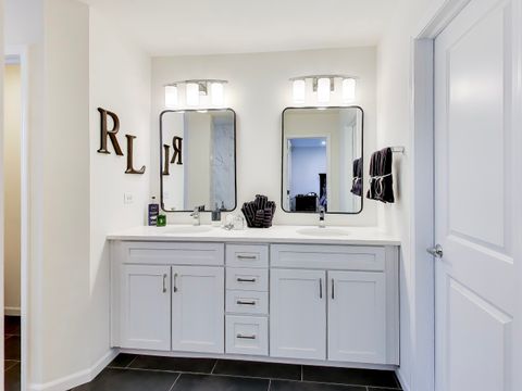 Tiny photo for 579 Watercress Drive, Aurora, IL 60504 (MLS # 12632600)