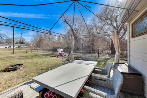 Tiny photo for 1075 Apricot Street, Hoffman Estates, IL 60169 (MLS # 12583065)