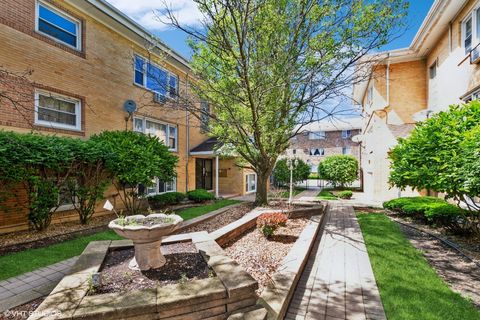 A home in Oak Lawn