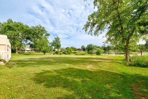Tiny photo for 8170 Lake Ridge Drive, Burr Ridge, IL 60527 (MLS # 12494935)