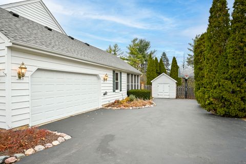 Tiny photo for 710 Braewood Drive, Algonquin, IL 60102 (MLS # 12523495)