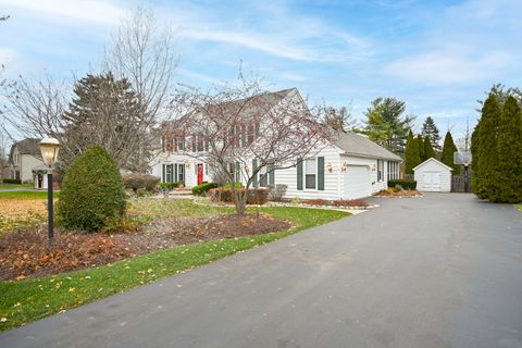 Tiny photo for 710 Braewood Drive, Algonquin, IL 60102 (MLS # 12523495)