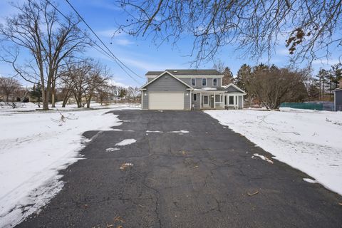 Tiny photo for 19N963 Manito Trail, Algonquin, IL 60102 (MLS # 12565420)