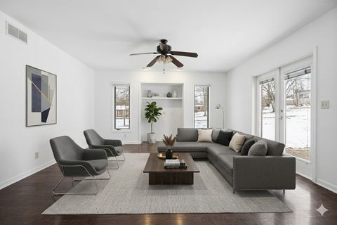 Tiny photo for 19N963 Manito Trail, Algonquin, IL 60102 (MLS # 12565420)