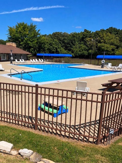 Tiny photo for 38 N Bermuda Colony #6, Fox Lake, IL 60020 (MLS # 12782449)