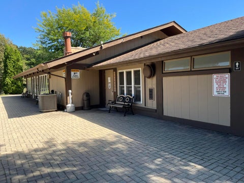 Tiny photo for 38 N Bermuda Colony #6, Fox Lake, IL 60020 (MLS # 12782449)