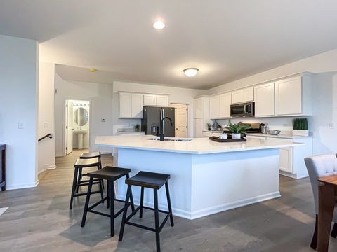 Tiny photo for 1587 Glenbrooke Lane, New Lenox, IL 60451 (MLS # 12357374)