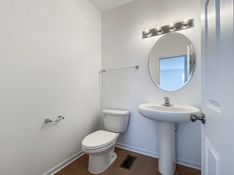 Tiny photo for 1587 Glenbrooke Lane, New Lenox, IL 60451 (MLS # 12357374)