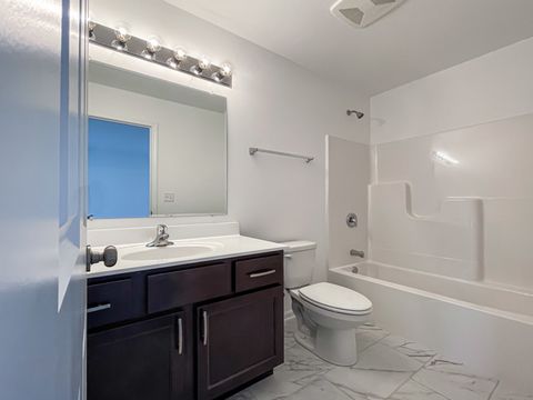 Tiny photo for 1587 Glenbrooke Lane, New Lenox, IL 60451 (MLS # 12357374)