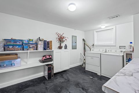 Tiny photo for Chicago, IL 60646 (MLS # 12610582)