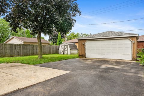 Tiny photo for 320 Marshall Road, Bensenville, IL 60106 (MLS # 12406754)