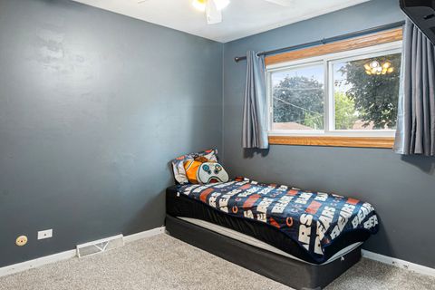 Tiny photo for 320 Marshall Road, Bensenville, IL 60106 (MLS # 12406754)