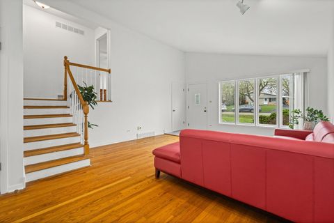 Tiny photo for 1N605 Park Boulevard, Glen Ellyn, IL 60137 (MLS # 12619381)