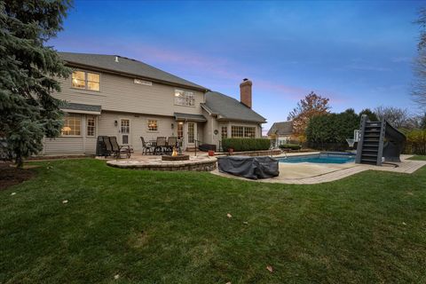 Tiny photo for 2025 Gillenwater Street, Batavia, IL 60510 (MLS # 12516460)