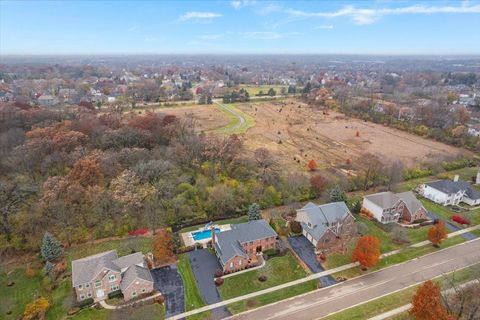 Tiny photo for 2025 Gillenwater Street, Batavia, IL 60510 (MLS # 12516460)