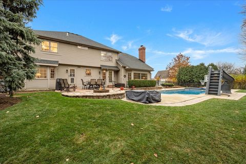 Tiny photo for 2025 Gillenwater Street, Batavia, IL 60510 (MLS # 12516460)