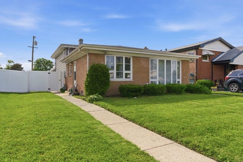 Tiny photo for 15930 Paulina Street, Harvey, IL 60426 (MLS # 12759053)