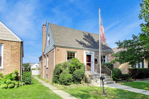 Tiny photo for 3844 N PACIFIC Avenue, Chicago, IL 60634 (MLS # 12737950)