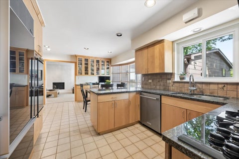 Tiny photo for 3724 Winnetka Road, Glenview, IL 60026 (MLS # 12639922)