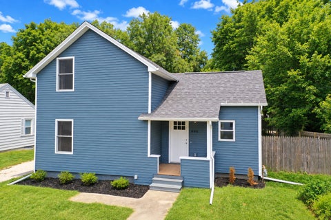 Photo of 406 E Willow Street, Normal, IL 61761 (MLS # 12757782)