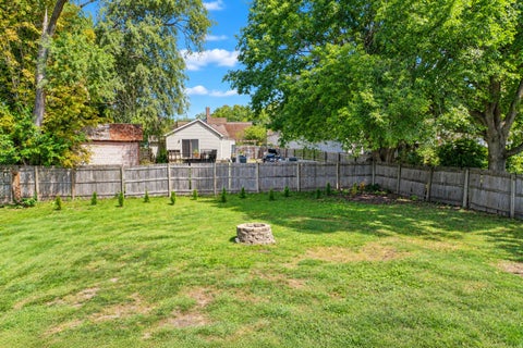 Tiny photo for 406 E Willow Street, Normal, IL 61761 (MLS # 12757782)