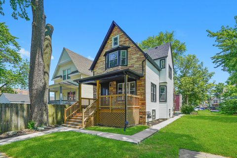 233 N Lorel Avenue Chicago IL 60644