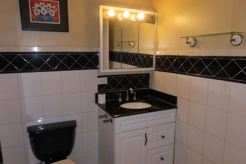 Tiny photo for 6B E DUNDEE QUARTER Drive #201, Palatine, IL 60074 (MLS # 12677129)