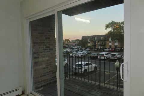Tiny photo for 6B E DUNDEE QUARTER Drive #201, Palatine, IL 60074 (MLS # 12677129)