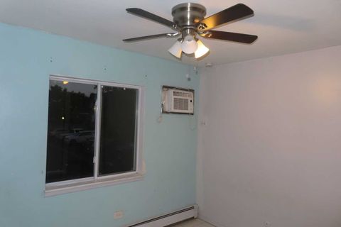 Tiny photo for 6B E DUNDEE QUARTER Drive #201, Palatine, IL 60074 (MLS # 12677129)