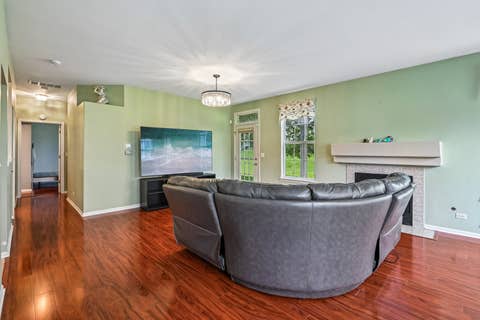 Tiny photo for 519 King Avenue, East Dundee, IL 60118 (MLS # 12707650)